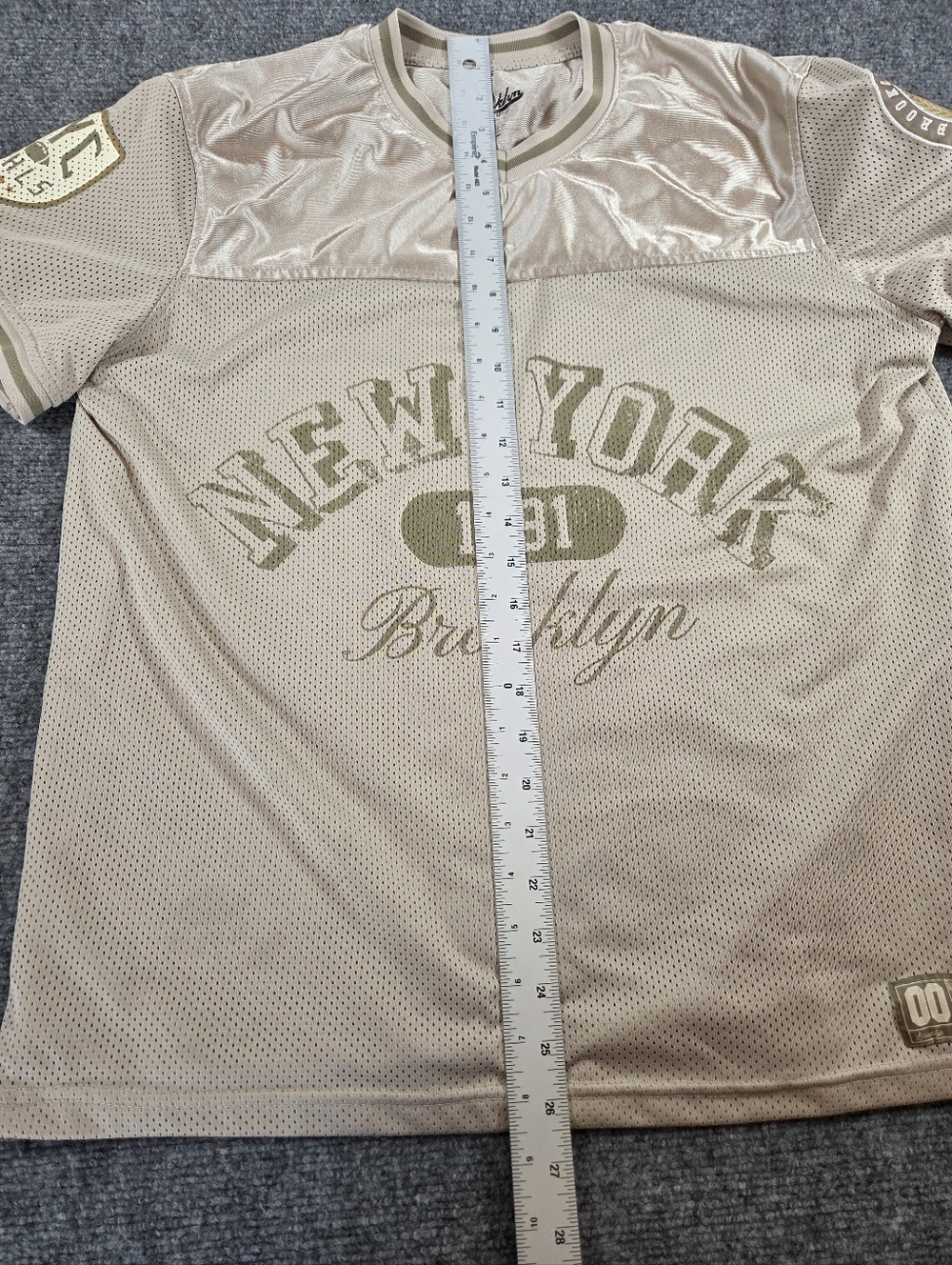 Brooklyn NY 1991 Jersey Shirt Mens Medium Beige Mesh‎ NYC Athletics Streetwear - Picture 9 of 10